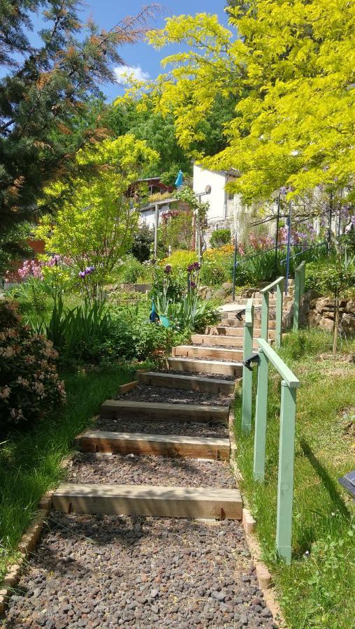 La Cadanise, Suite Etoilee Saint-Éloy-les-Mines Esterno foto